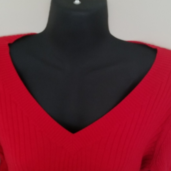 Ribbed red sweater size L - Picture 2 of 4